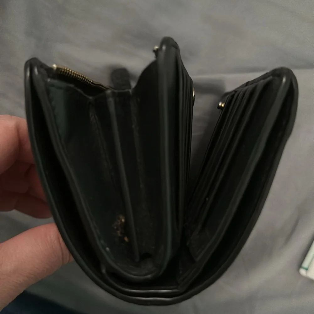 Marc Jacob’s leather wallet Euc - Picture 7 of 9